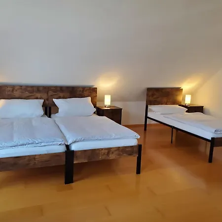 Froese Guest house *