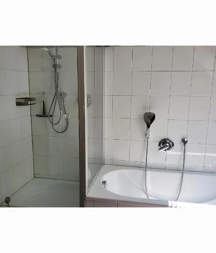 Froese Casa de hóspedes *